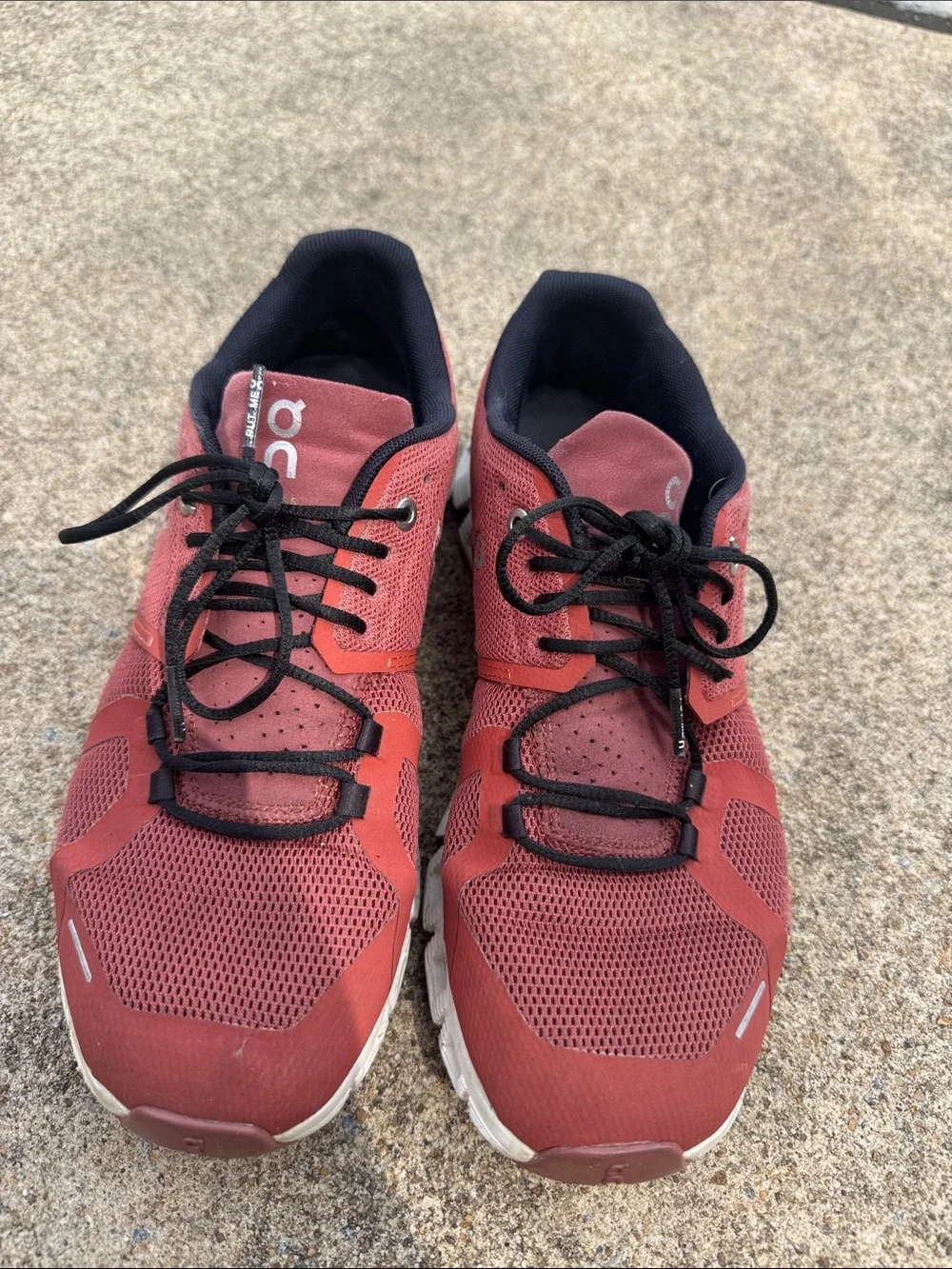 On cloud  womens Red sneakers size 9.5